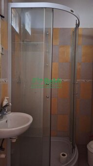 Zrekonštrovaný domček v Boldogkóvarajla s pozemkom za 35900- - 18