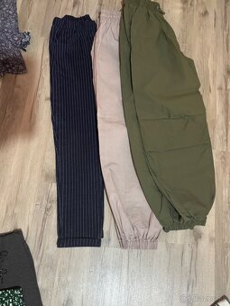 Balík oblečenia veľkosť 140-152 - 18