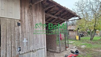 Dve rodinné domy v obci Kéked za 68000,-- PREDAJ - 18