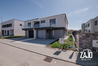 Priestranný rodinný dom v novovybudovanej lokalite Trenčíne - 18
