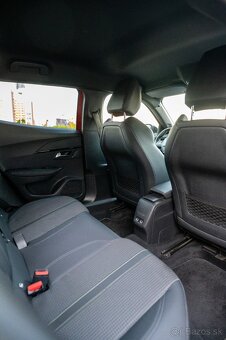 Peugeot 2008 1.2 PureTech 130 GT EAT8, r.v. 2021, 75 089 km, - 18