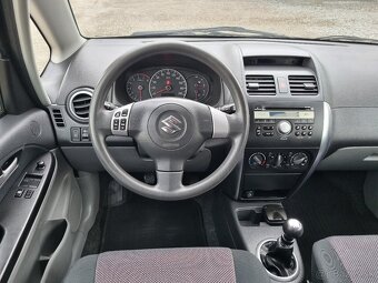 SUZUKI SX4 1,6i 4x4 - 18