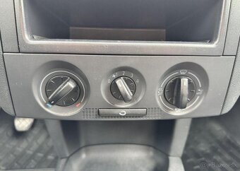 Škoda Fabia 1.4 MPI COMBI TAŽNÉ benzín manuál 50 kw - 18