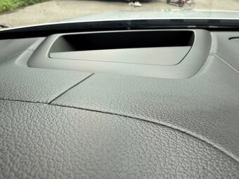 Volvo V60 B4 R-Design, diesel, 2021 - 18