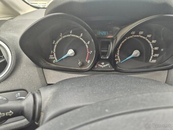 Ford fiesta - 18