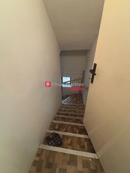 Na predaj ponúkame rodinný dom s veľkým potenciálom, len na  - 18