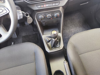 Dacia Sandero - 18