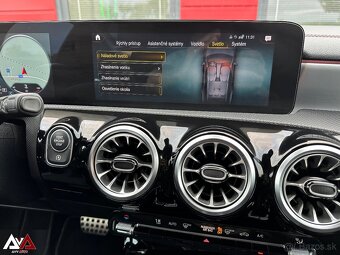 Mercedes-Benz CLA ShootingBrake AMG Line 180 A/T,99 200km,SR - 18