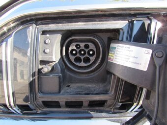 Škoda Superb Combi 1.4 TSI, 160 kW - Laurin & Klement - BENZ - 18