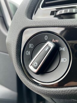 Volkswagen Golf Variant 2.0 TDI DSG WEBASTO,,PANORAMA,,TAŽNÉ - 18
