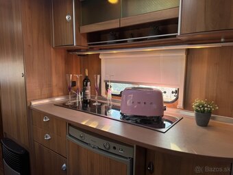 Burstner Averso 550 TK Mover, Predstan, Mikrovlnka - 18