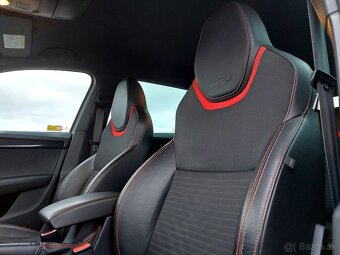 Škoda Octavia Combi 2.0 TDI DPF RS DSG - 18