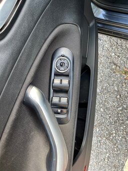 Ford mondeo mk4 - 18