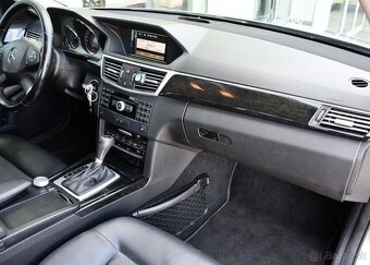 Mercedes-Benz Třídy E 220CDI AVANTGARDE A/T 2xKOLA 125 kw - 18