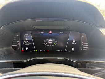 Škoda Superb Combi 2.0 TDI SCR Style DSG - 18