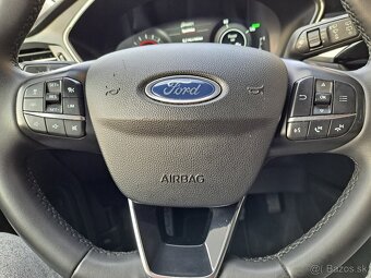 Ford Kuga 2.5 Duratec HEV 190k Titanium eCVT - 18
