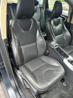 Volvo XC60 2.4 D5 4x4 136kw - 18