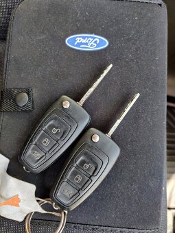 Ford Transit - 18