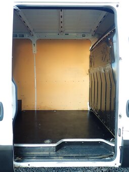 IVECO DAILY 2.3D L3H2 - 35S13 - 93kW - 2015 -NOVA STK- EURO5 - 18