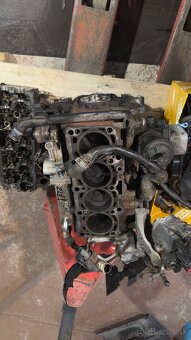 Rozpredam motor 2.0 TDi cfhc - 18
