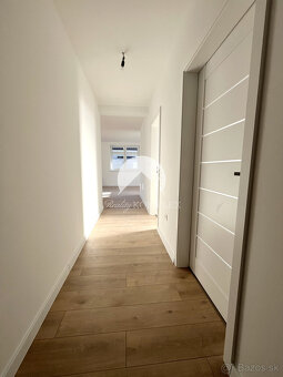 Reality KOMPLEX s.r.o., Vám ponúka na predaj moderný 4-izbov - 18
