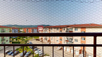 PREDAJ 4 izbový byt 2 balkóny - 18