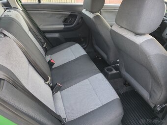 Škoda Fabia 1.2i / Facelift mod. 2011 / 180 tisíc KM / SK TP - 18