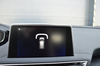 Peugeot 3008 1.5 BlueHDi S&S - 18