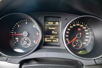 Volkswagen Golf 1,6 TDI, 77kw / AJ NA SPLÁTKY / PROTIÚČET / - 18
