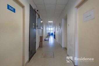 Na predaj - polyfunkčná budova v Liptovskom Mikuláši - 18