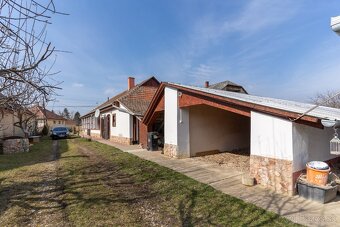 ZREKONŠTRUOVANÝ gazdovský dom, pozemok 1990m2, MÉRA - 18