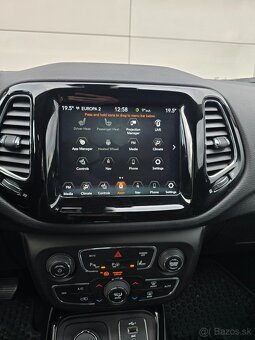 Jeep Compass II 4x4 limited 2020 - 18