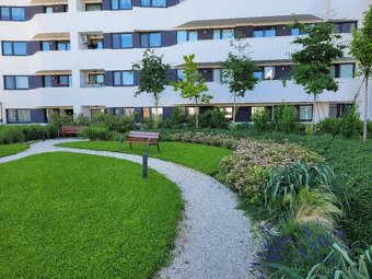 2i byt s prémiovým výhľadom│BEZ DEPOZITU│3 D - 18