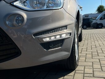 Ford S-MAX Benzín - 18