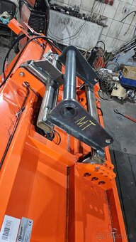 Zetor traktorova snežna radlica( komunalny posýpač) - 18