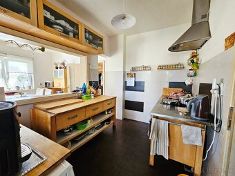 Predaj viacgeneračný RD v obci Bezenye - 18