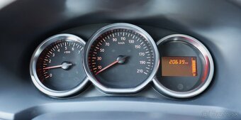 Dacia Sandero 1.0 SCe Arctica - 18