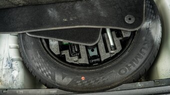 Škoda Octavia Combi 2.0 TDI Style A/T DSG - 18