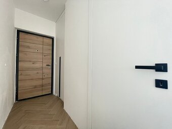 Apartmánový dom so 6-timi zariadenými apartmánmi /Chorvátsko - 18