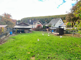 Rodinný dom 6+1 Dubodiel, 2066 m2 pozemok - 18