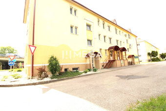INVESTIČNÝ BALÍK: NA PREDAJ 4 MODERNÉ 3izbové BYTY AKO CELOK - 18