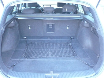 HYUNDAI i30 CW 1,4 T-GDI 103KW,1.MAJ.KUPENE V SR - 18