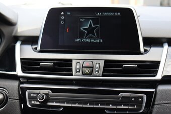 BMW Rad 2 Gran Tourer 2 218i A/T - 18
