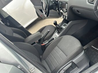 Škoda Octavia Combi 1.6 TDI 110k Style 4x4 - 18