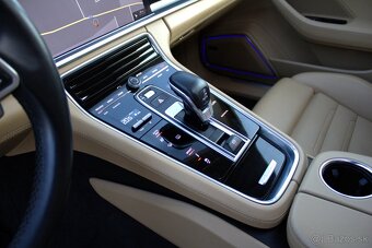 Porsche Panamera 4S V6, 440k, AT8, v záruke - 18