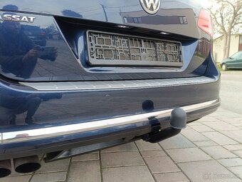 VOLKSWAGEN PASSAT VARIANT 2.0 TDI CR 103 kW BLUEMOTION DSG6 - 18