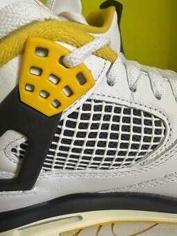 Tenisky Air Jordan 4 Retro - 18