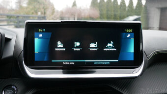 Peugeot e-2008 GT - 18