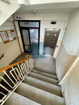 Ponúkame na predaj 3 - izbový byt na Šancovej ulici s dvoma  - 18