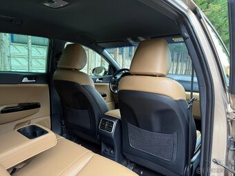 KIA SPORTAGE 1.6 GDI PLATINUM/ 56 000 KM/ 1.MAJITEĽ/ SK AUTO - 18